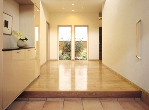 Entrance hall Rumah Menshin